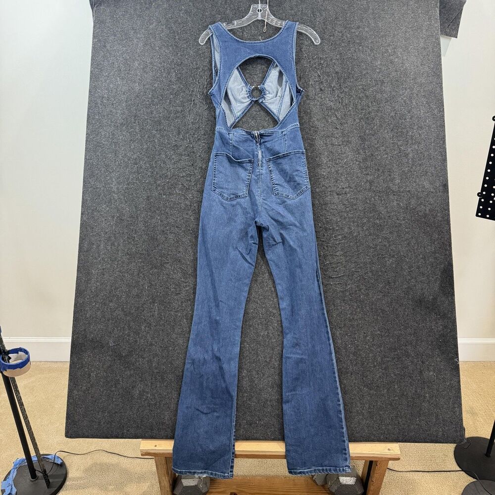 We The Free Ultraviolet Jumpsuit Women's XS Blue Denim Cutout Ring Front Flare - Picture 8 of 11